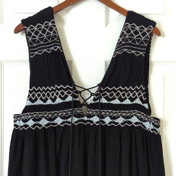Free People Simply Embroidered Yoke Sleeveless Lace Up V-neck Mini Dress Black L - Picture 2 of 13
